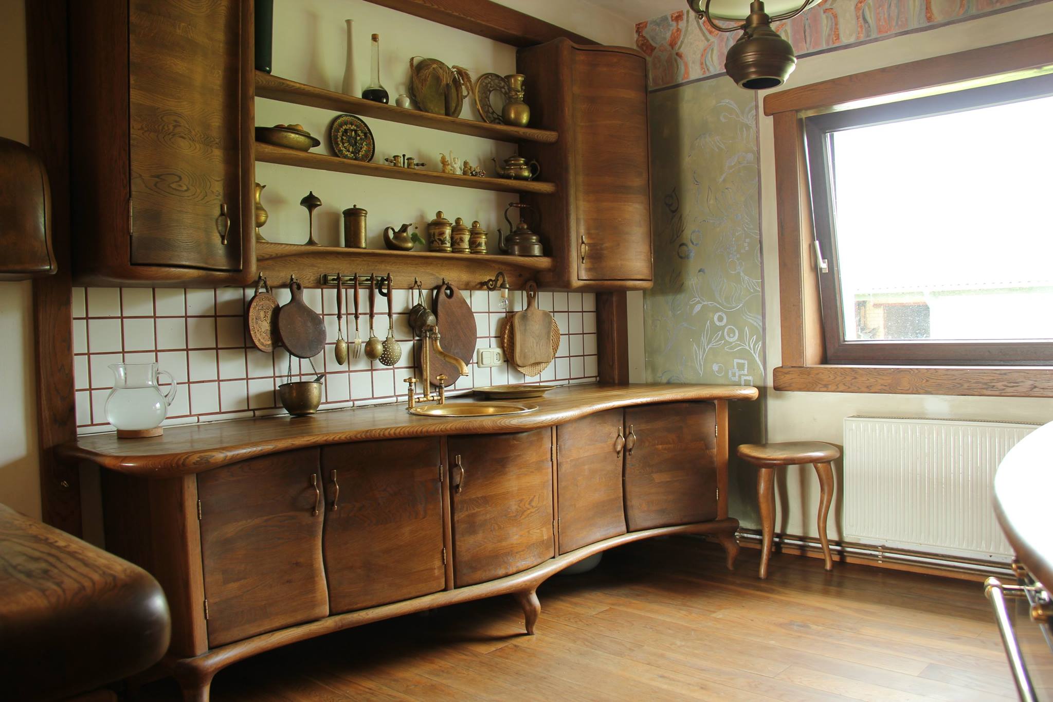 Handcrafted Oak Furniture Inspired by Nature and Gaudi