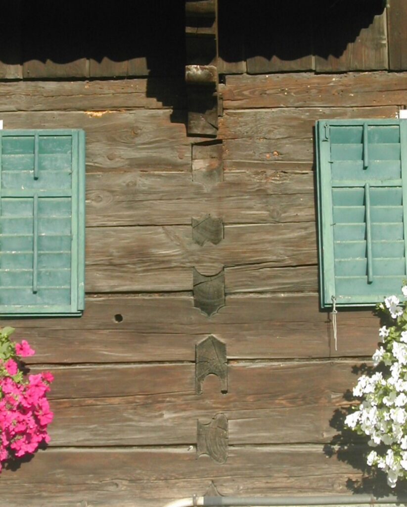 Traditional Zierchrot shapes