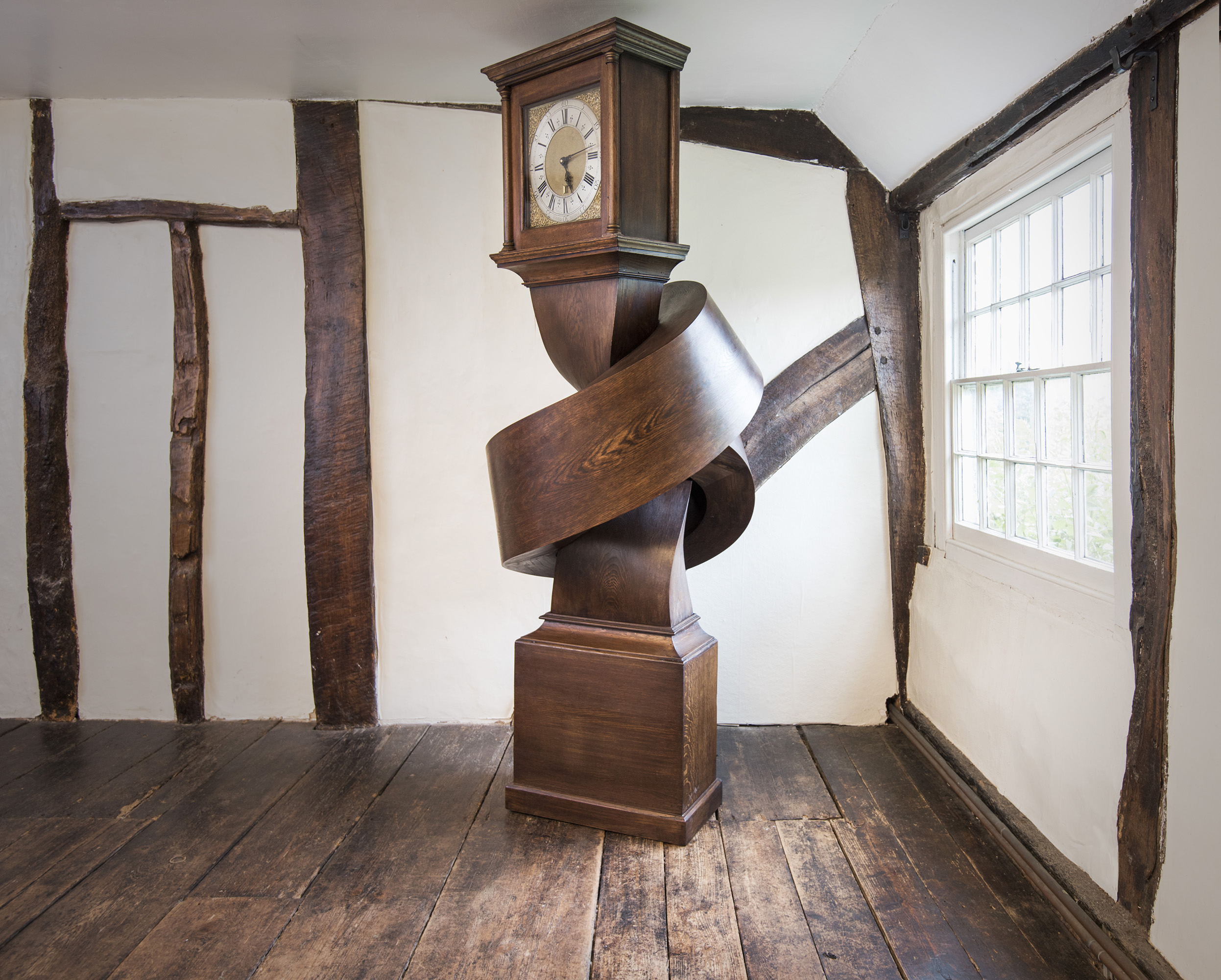 Alex Chinneck clock