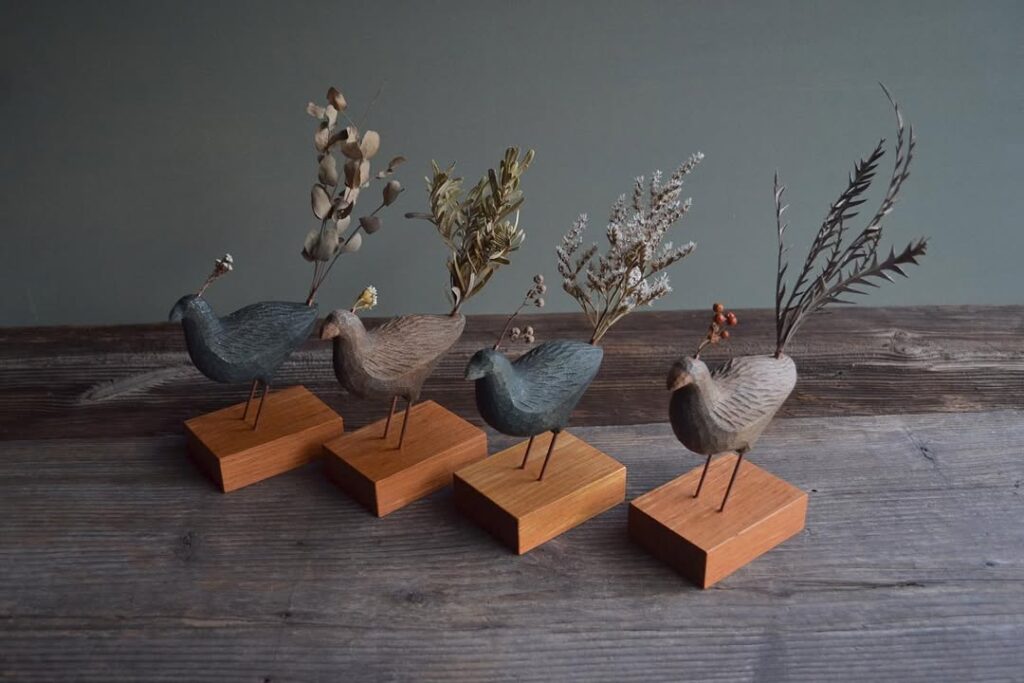 Kokemusu Mokkou birds carving