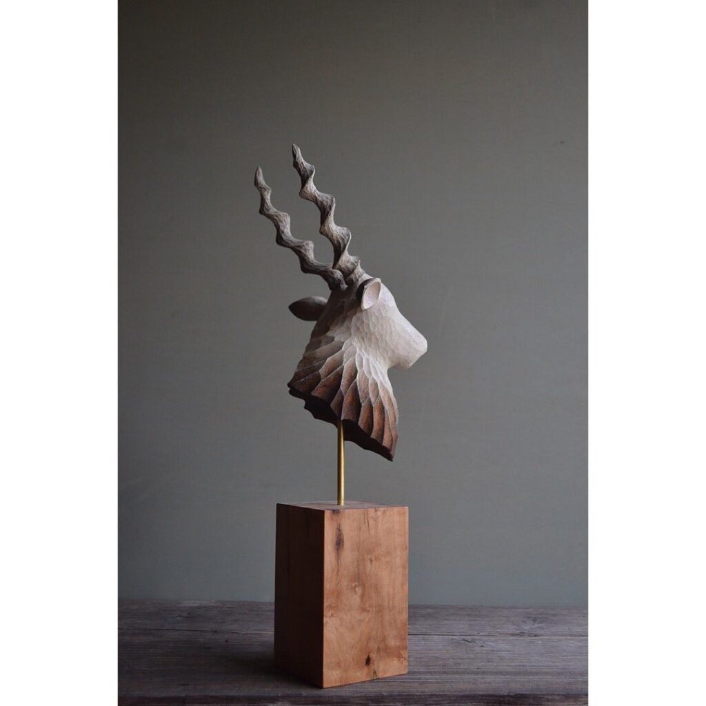 Kokemusu Mokkou animal carving