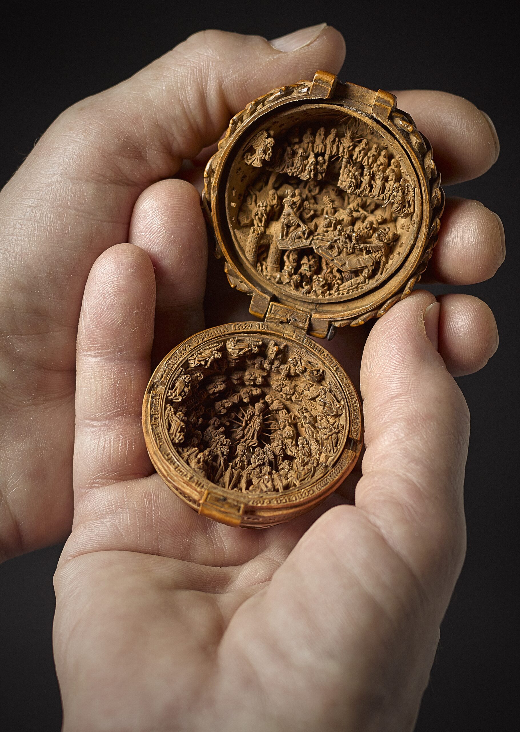 The Mastery Behind 16th Century Boxwood Miniatures