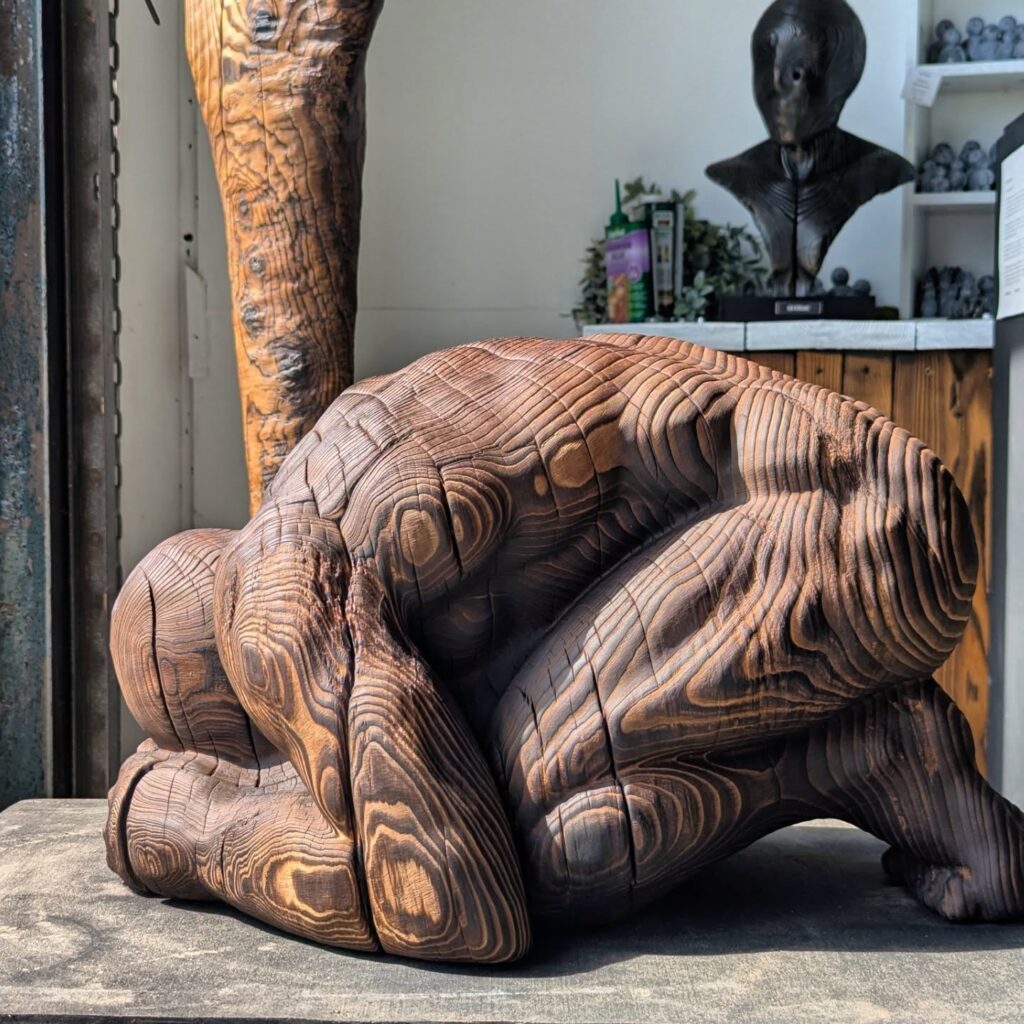 Ed Elliott sculpture