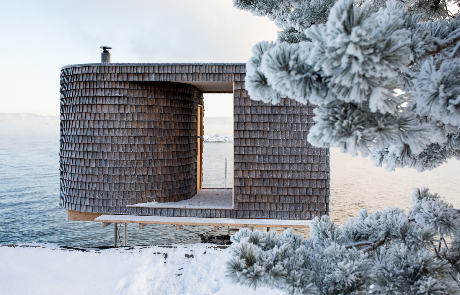 Oslo Works Hotspot – A Minimal Timber Sauna Built for Community