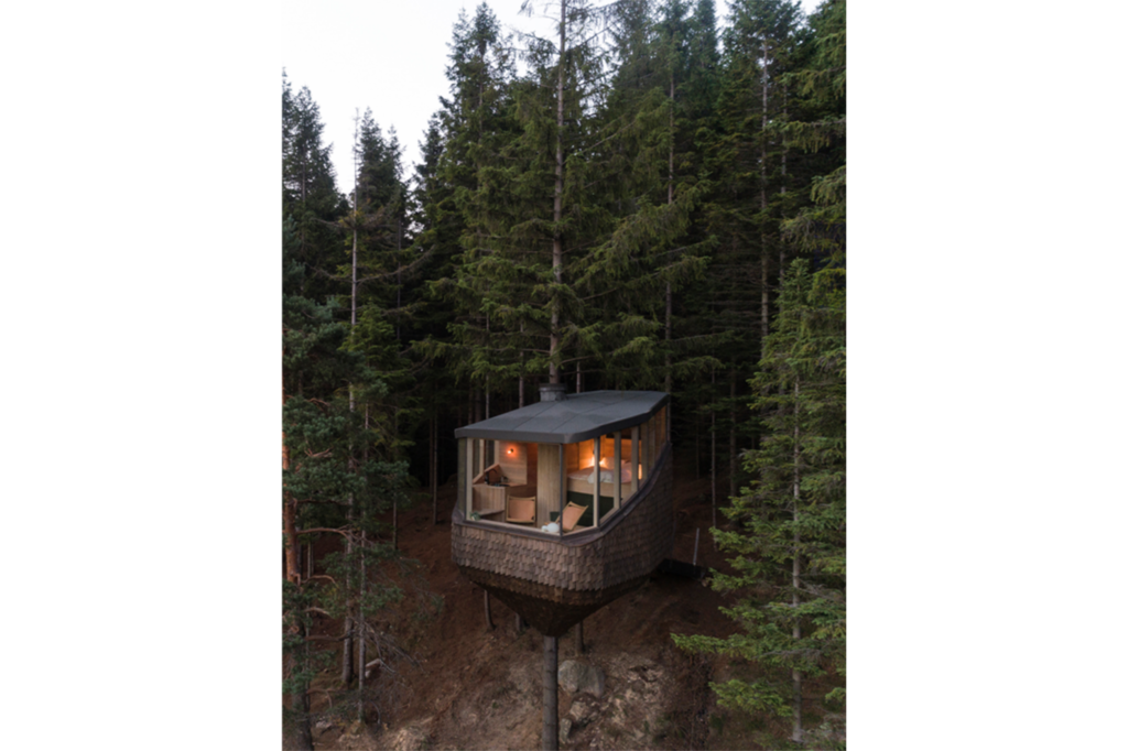 Woodnest, Helen & Hard treehouse in woods