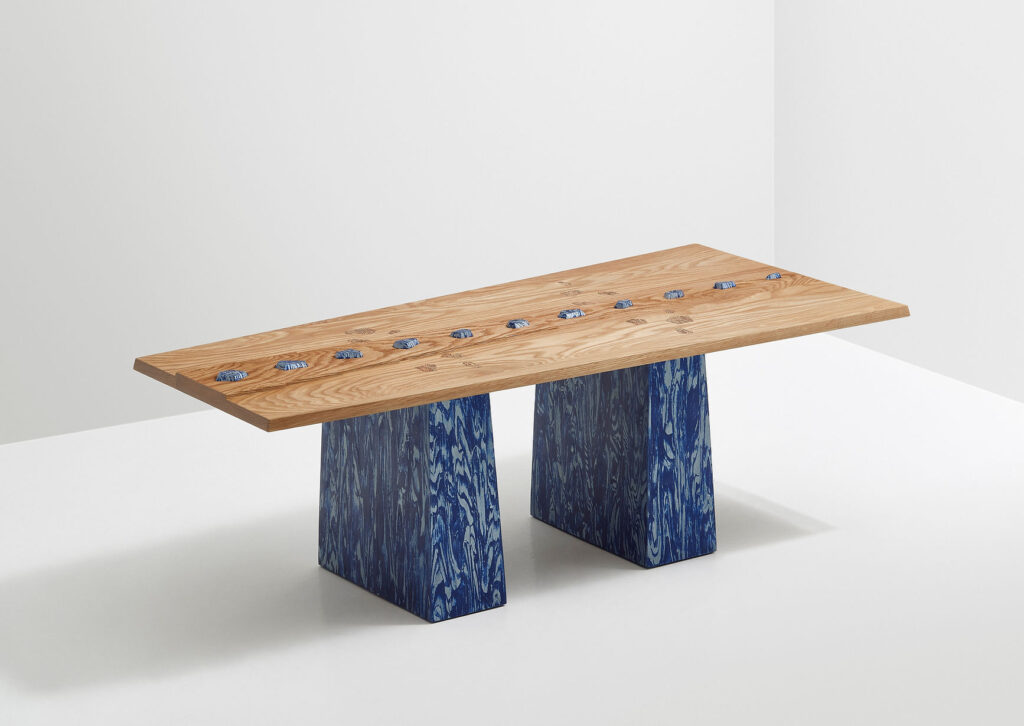 Weon Rhee sculptural table